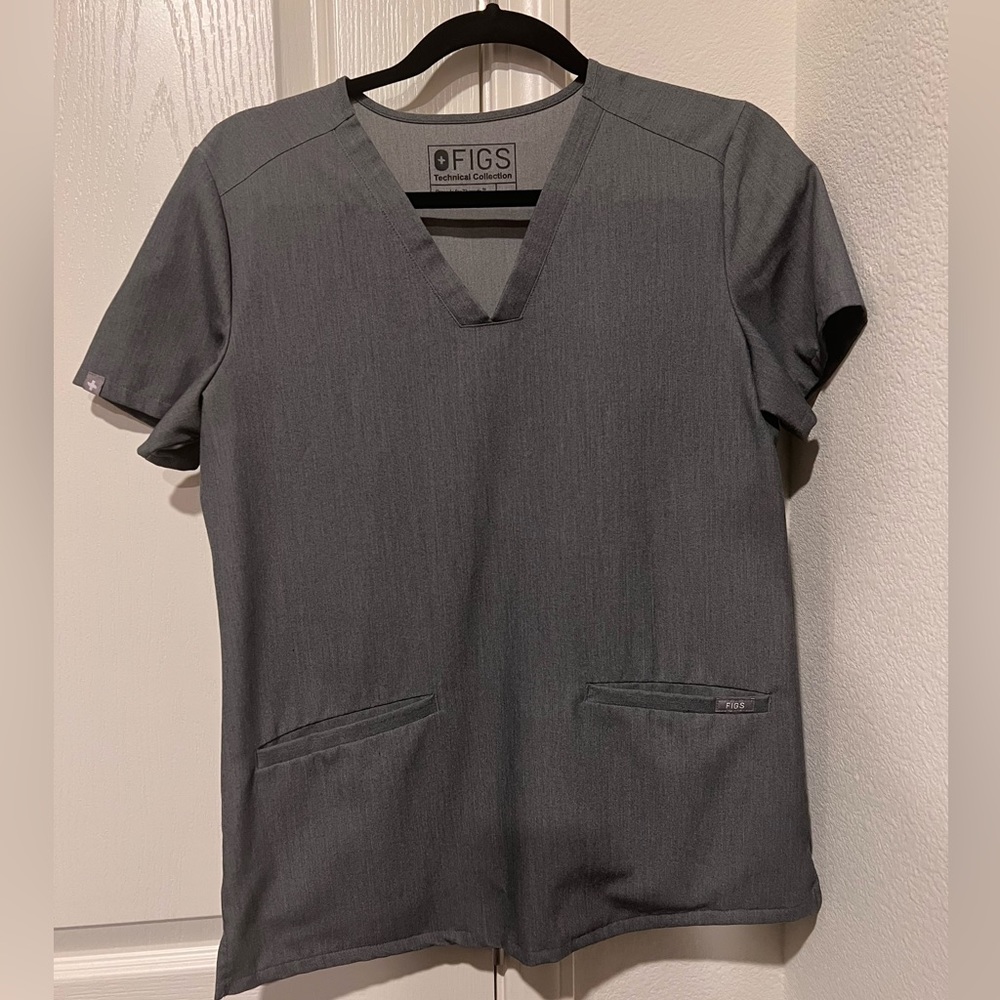 Figs Casma Graphite Scrub Top